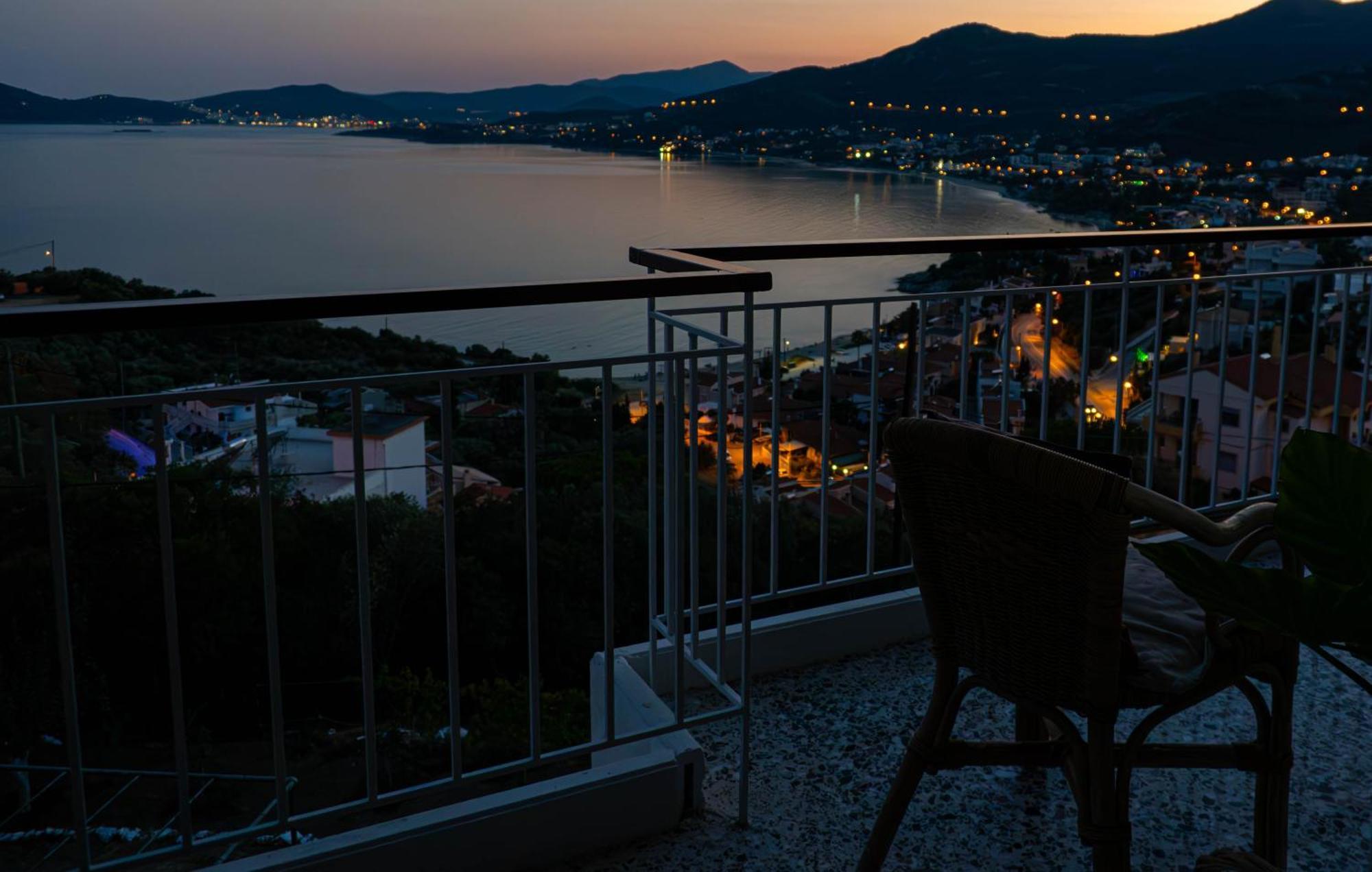 Mimoza'S Sea View Apartment Палеон-Цифликион Экстерьер фото